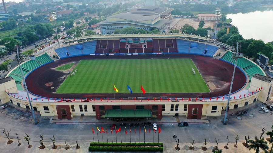 Sân bóng Phú Thọ